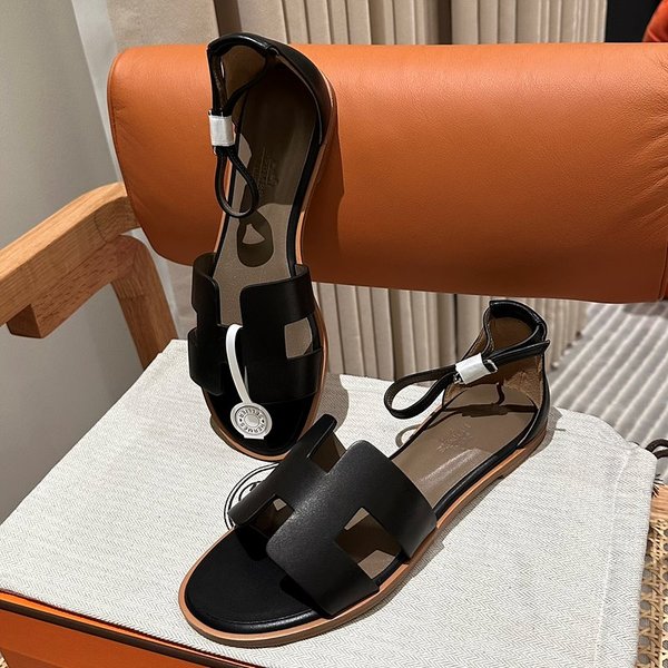 에르메스 산토리니 샌들 슬리퍼 [매장가 130만원대]