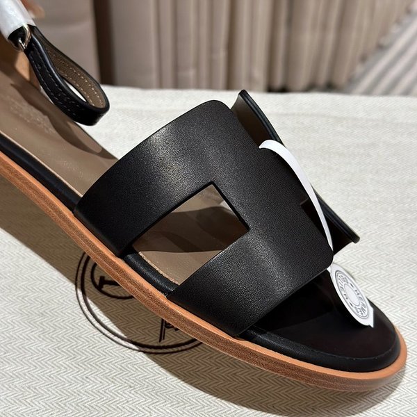 에르메스 산토리니 샌들 슬리퍼 [매장가 130만원대]