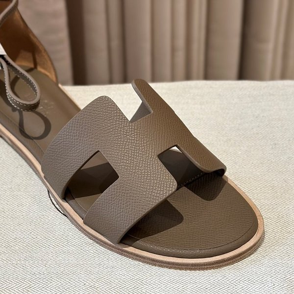 에르메스 산토리니 샌들 슬리퍼 [매장가 130만원대]