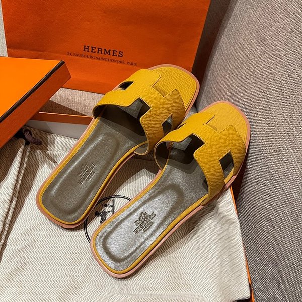 에르메스 오란 엡솜 발판 샌들 슬리퍼 [매장가110만원대]
