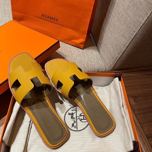 에르메스 오란 엡솜 발판 샌들 슬리퍼 [매장가110만원대]