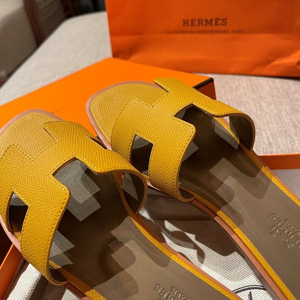 에르메스 오란 엡솜 발판 샌들 슬리퍼 [매장가110만원대]