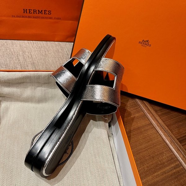 에르메스 오란 엡솜 발판 샌들 슬리퍼 [매장가110만원대]