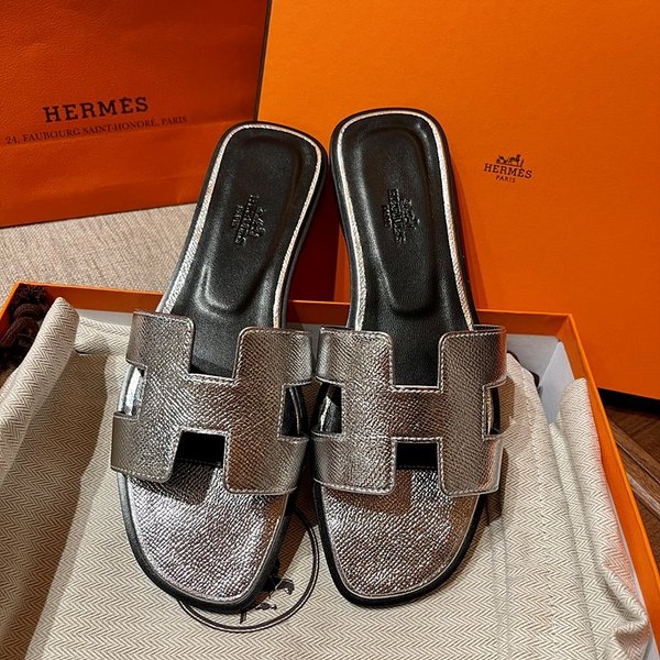 에르메스 오란 엡솜 발판 샌들 슬리퍼 [매장가110만원대]