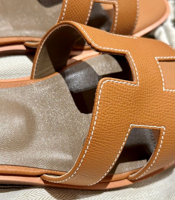 에르메스 오란 엡솜 발판 샌들 슬리퍼 [매장가110만원대]