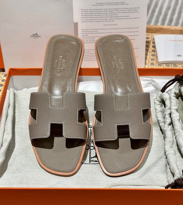 에르메스 오란 엡솜 발판 샌들 슬리퍼 [매장가110만원대]