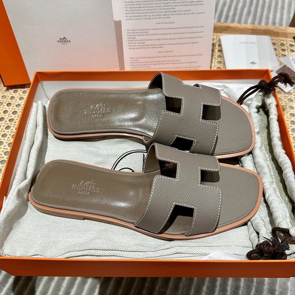 에르메스 오란 엡솜 발판 샌들 슬리퍼 [매장가110만원대]