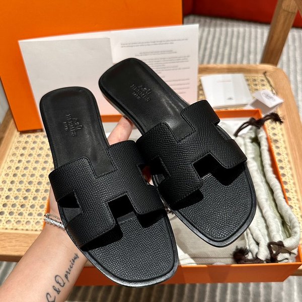 에르메스 오란 엡솜 발판 샌들 슬리퍼 [매장가110만원대]