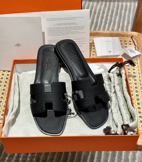 에르메스 오란 엡솜 발판 샌들 슬리퍼 [매장가110만원대]