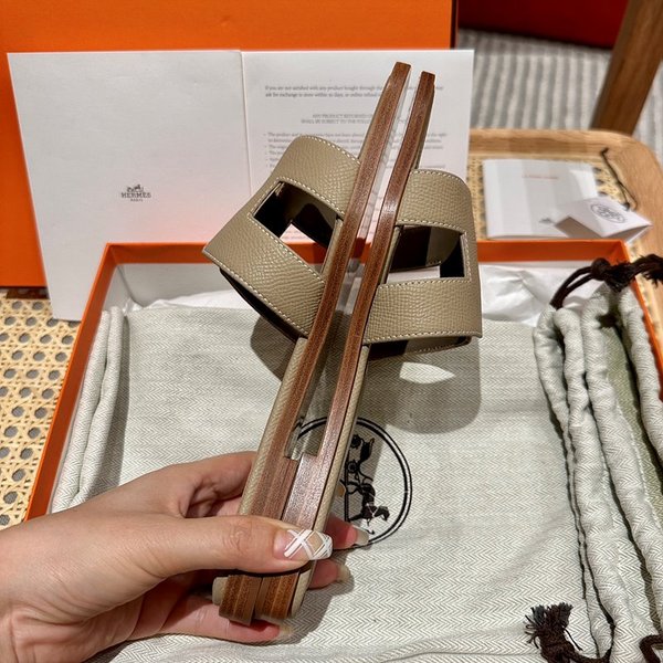 에르메스 오란 엡솜 발판 샌들 슬리퍼 [매장가110만원대]