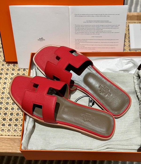 에르메스 오란 엡솜 발판 샌들 슬리퍼 [매장가110만원대]