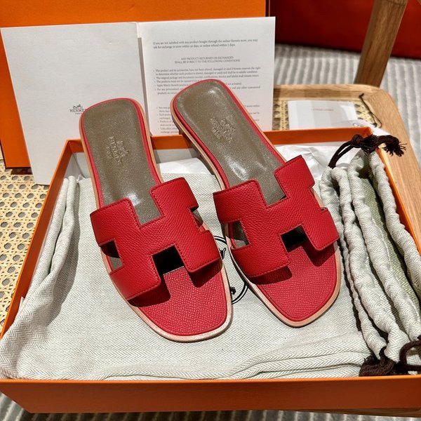 에르메스 오란 엡솜 발판 샌들 슬리퍼 [매장가110만원대]