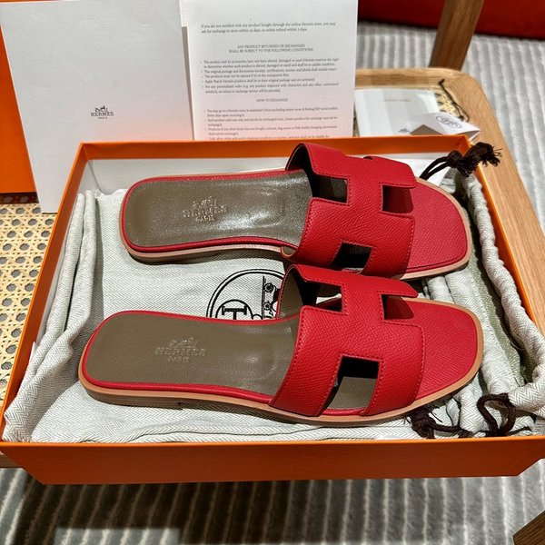 에르메스 오란 엡솜 발판 샌들 슬리퍼 [매장가110만원대]