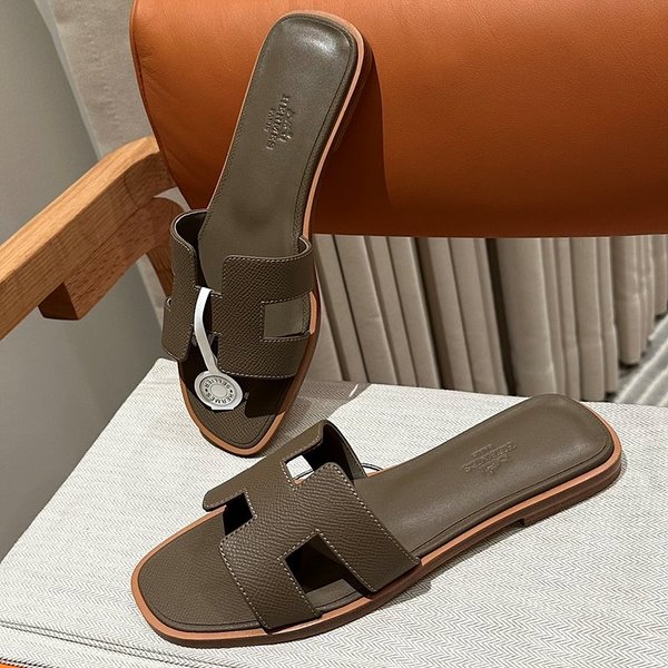 에르메스 오란 엡솜 발판 샌들 슬리퍼 [매장가110만원대]