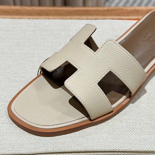 에르메스 오란 엡솜 발판 샌들 슬리퍼 [매장가110만원대]