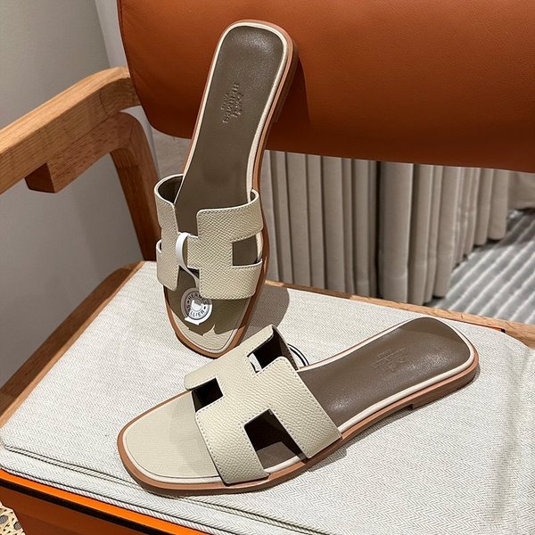 에르메스 오란 엡솜 발판 샌들 슬리퍼 [매장가110만원대]