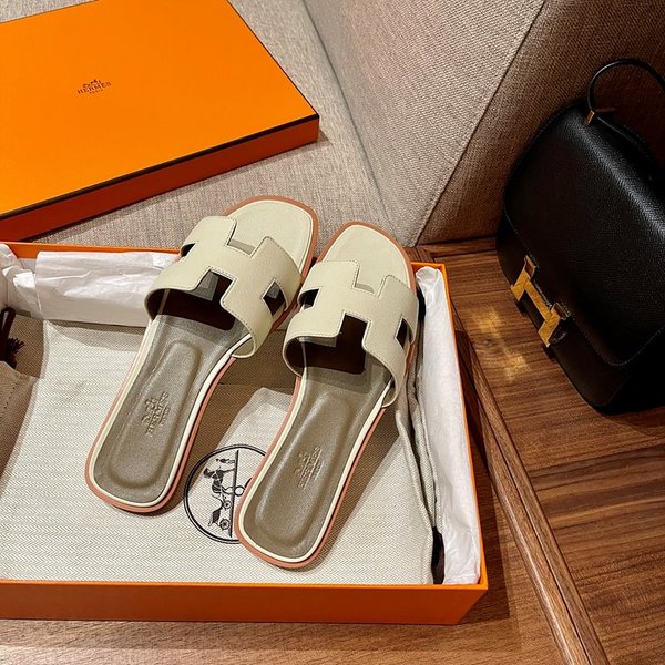 에르메스 오란 스위프트 레더 발판 샌들 슬리퍼 [매장가110만원대]