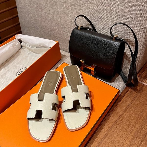 에르메스 오란 스위프트 레더 발판 샌들 슬리퍼 [매장가110만원대]