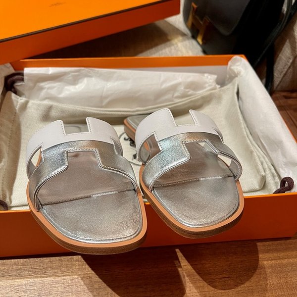 에르메스 오란 스위프트 레더 발판 샌들 슬리퍼 [매장가110만원대]