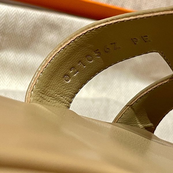 에르메스 오란 발판 샌들 슬리퍼 [매장가110만원대]