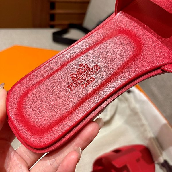 에르메스 오란 발판 샌들 슬리퍼 [매장가110만원대]