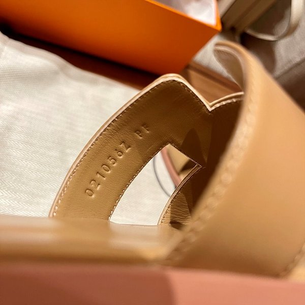 에르메스 오란 발판 샌들 슬리퍼 [매장가110만원대]