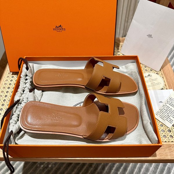 에르메스 오란 발판 샌들 슬리퍼 [매장가110만원대]