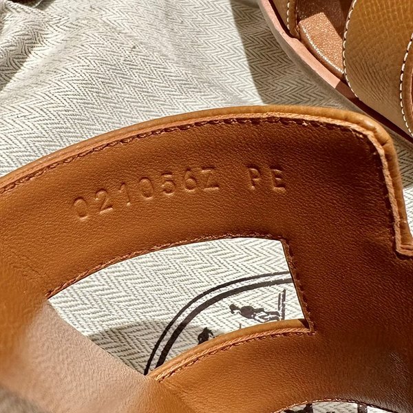 에르메스 오란 발판 샌들 슬리퍼 [매장가110만원대]