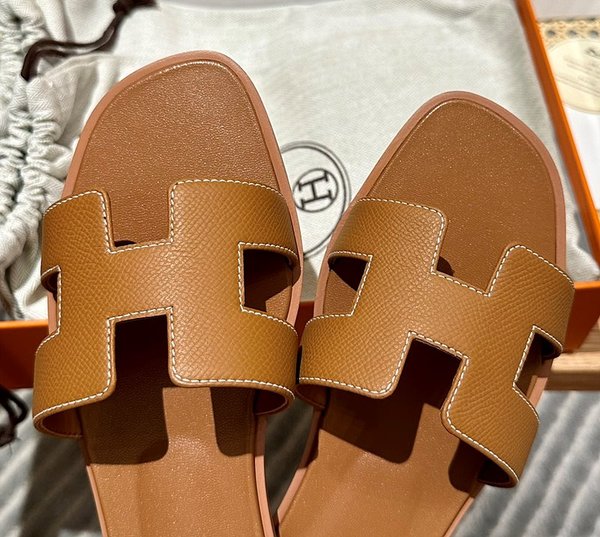 에르메스 오란 발판 샌들 슬리퍼 [매장가110만원대]