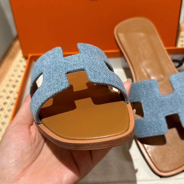 에르메스 오란 발판 샌들 슬리퍼 [매장가110만원대]