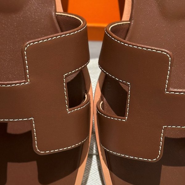 에르메스 오란 발판 샌들 슬리퍼 [매장가110만원대]
