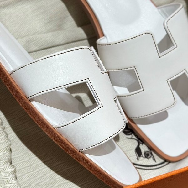 에르메스 오란 발판 샌들 슬리퍼 [매장가110만원대]