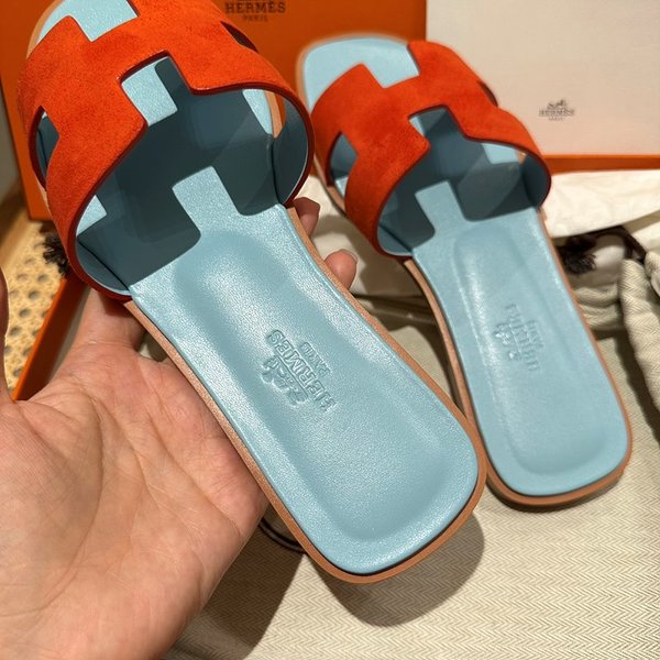 에르메스 오란 발판 샌들 슬리퍼 [매장가110만원대]