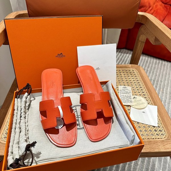 에르메스 오란 발판 샌들 슬리퍼 [매장가110만원대]