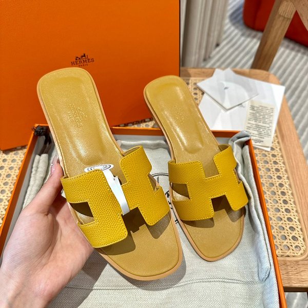 에르메스 오란 발판 샌들 슬리퍼 [매장가110만원대]