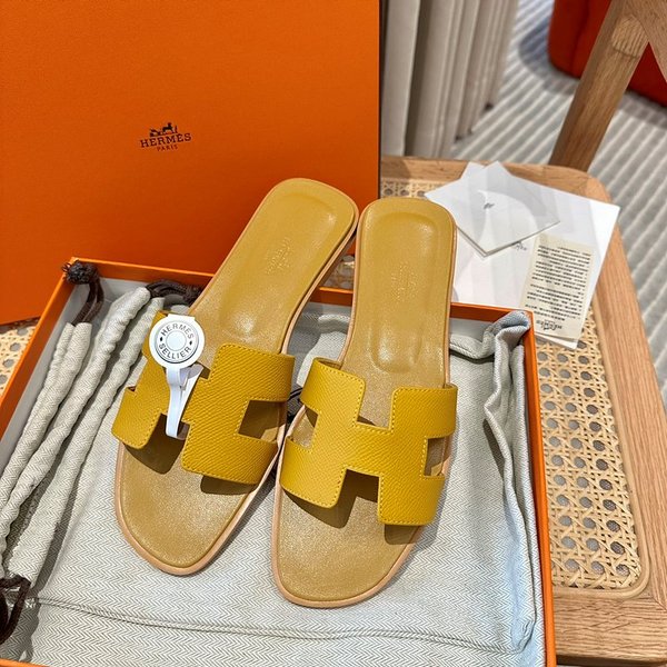 에르메스 오란 발판 샌들 슬리퍼 [매장가110만원대]