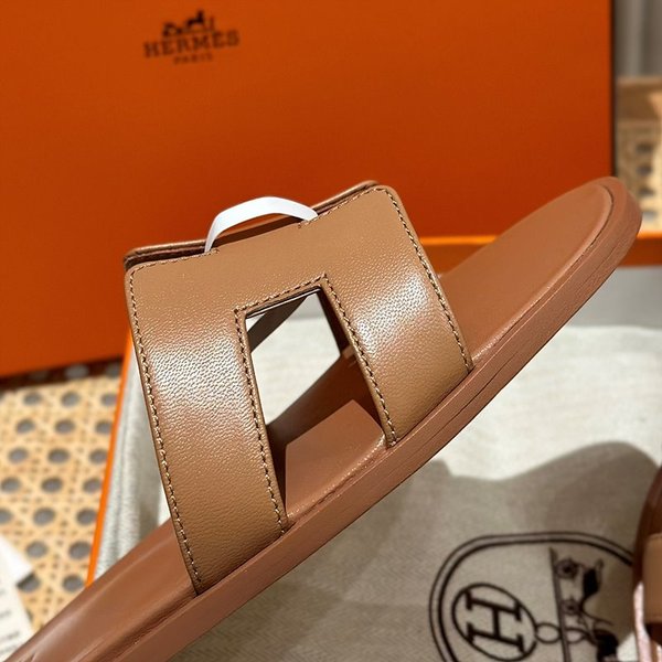 에르메스 오란 발판 샌들 슬리퍼 [매장가110만원대]
