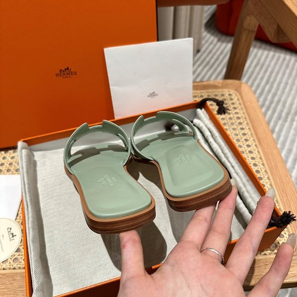 에르메스 오란 발판 샌들 슬리퍼 [매장가110만원대]