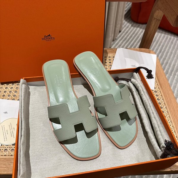 에르메스 오란 발판 샌들 슬리퍼 [매장가110만원대]
