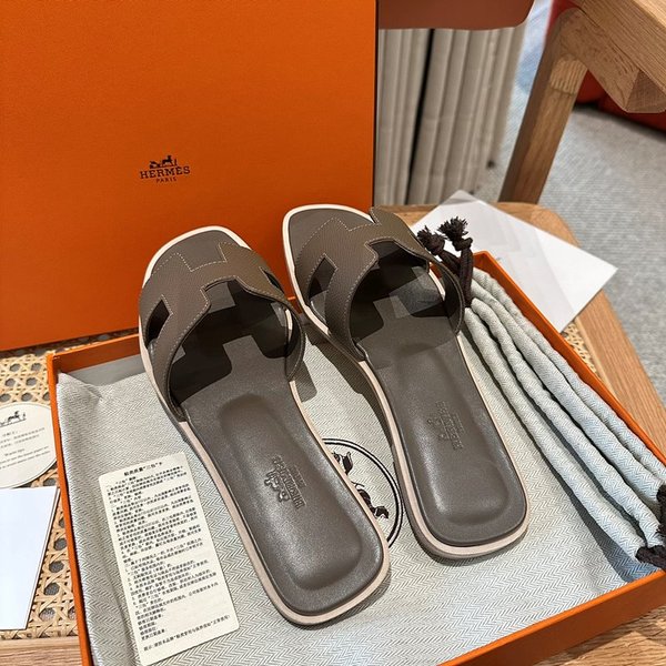 에르메스 오란 발판 샌들 슬리퍼 [매장가110만원대]