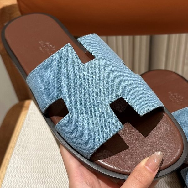 에르메스 이즈미르 스위프트 샌들 슬리퍼 [매장가120만원대]