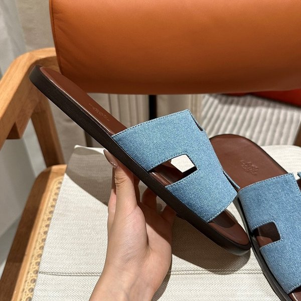 에르메스 이즈미르 스위프트 샌들 슬리퍼 [매장가120만원대]