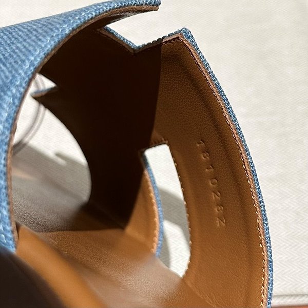 에르메스 이즈미르 스위프트 샌들 슬리퍼 [매장가120만원대]