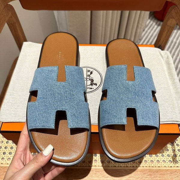 에르메스 이즈미르 스위프트 샌들 슬리퍼 [매장가120만원대]