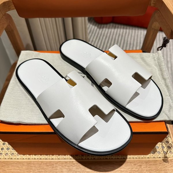 에르메스 이즈미르 스위프트 샌들 슬리퍼 [매장가120만원대]