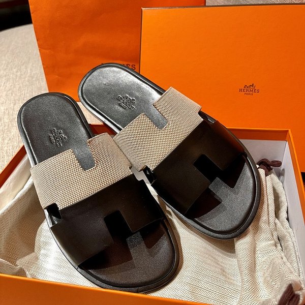 에르메스 이즈미르 스위프트 샌들 슬리퍼 [매장가120만원대]