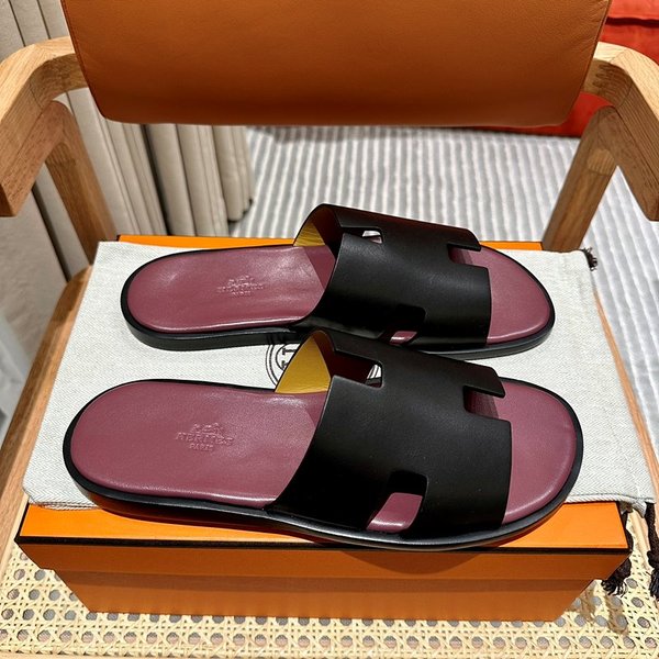 에르메스 이즈미르 스위프트 샌들 슬리퍼 [매장가120만원대]