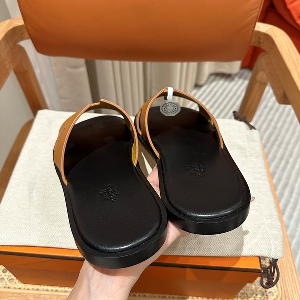 에르메스 이즈미르 샌들 슬리퍼 [매장가120만원대]