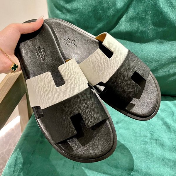 에르메스 이즈미르 샌들 슬리퍼 [매장가120만원대]
