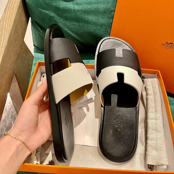 에르메스 이즈미르 샌들 슬리퍼 [매장가120만원대]